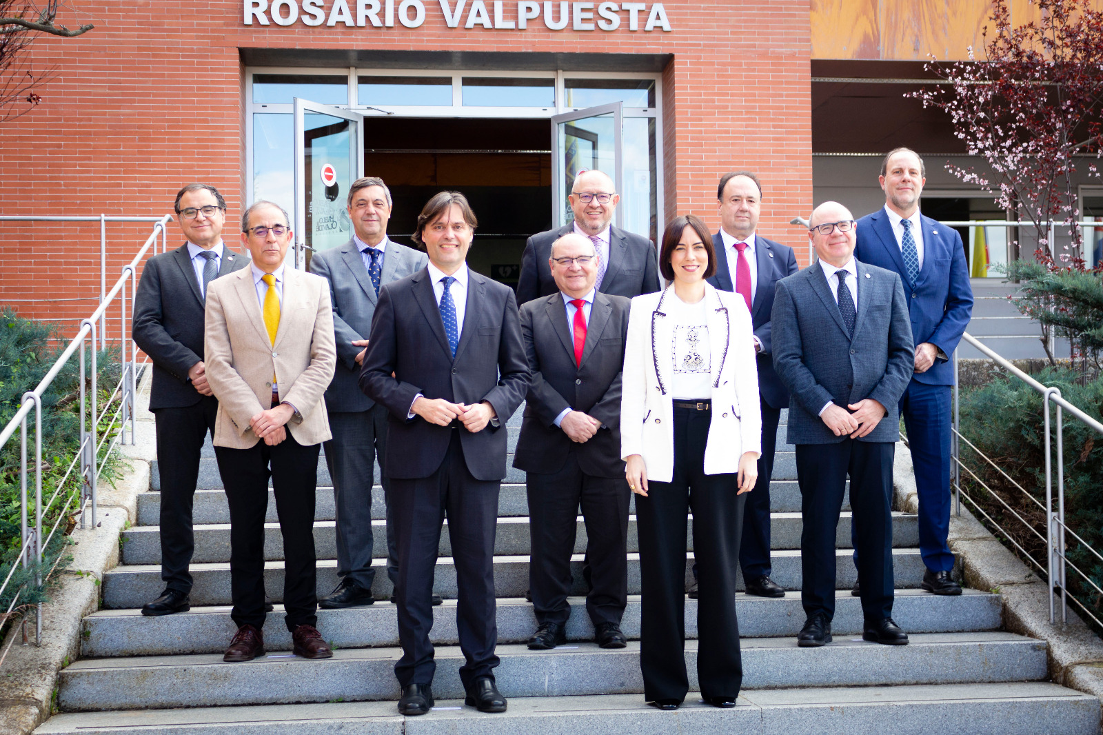 La ministra, Diana Morant, junto a los rectores de universidades públicas andaluzas.