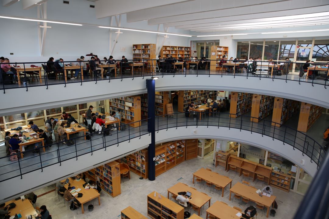 Vista aérea de la Biblioteca de Ingeniería