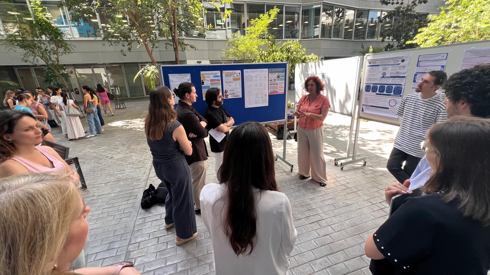 exposición de los pósteres en el congreso